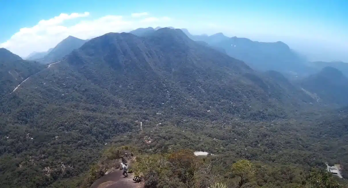 Escalaminhada no Escalavrado: Desafio e beleza na Serra dos Órgãos